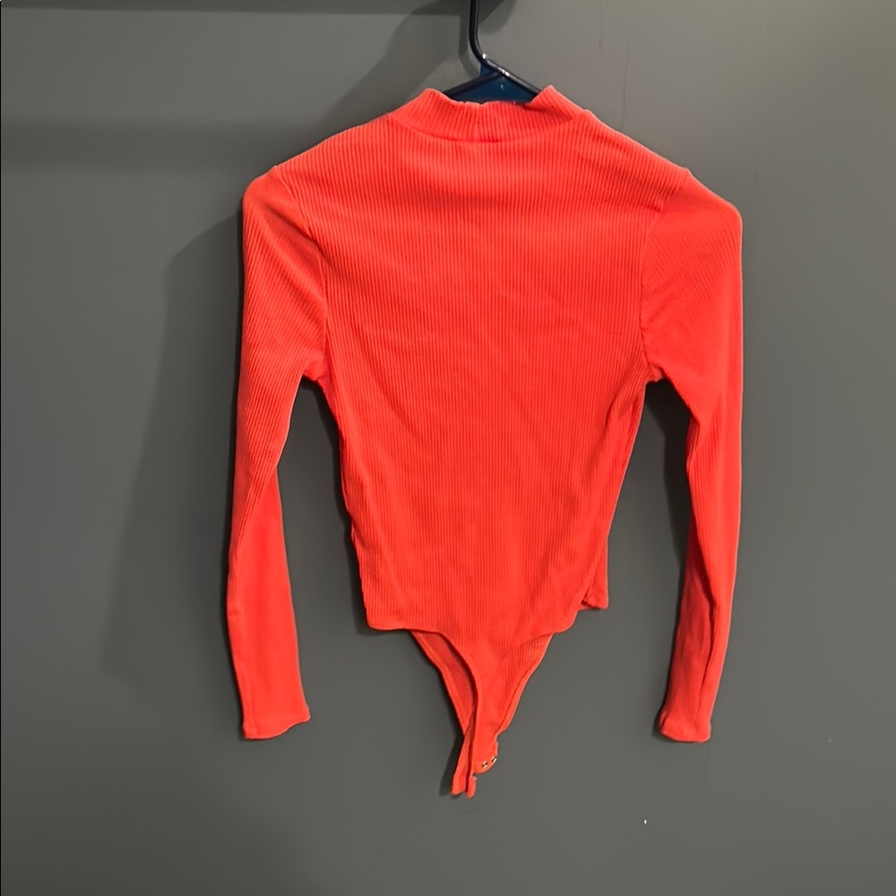 BP Red Ribbed Top - Picture 3 of 3